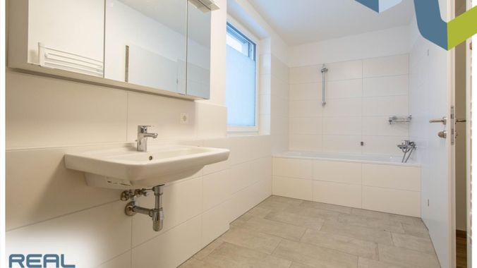 Badezimmer Ansicht II