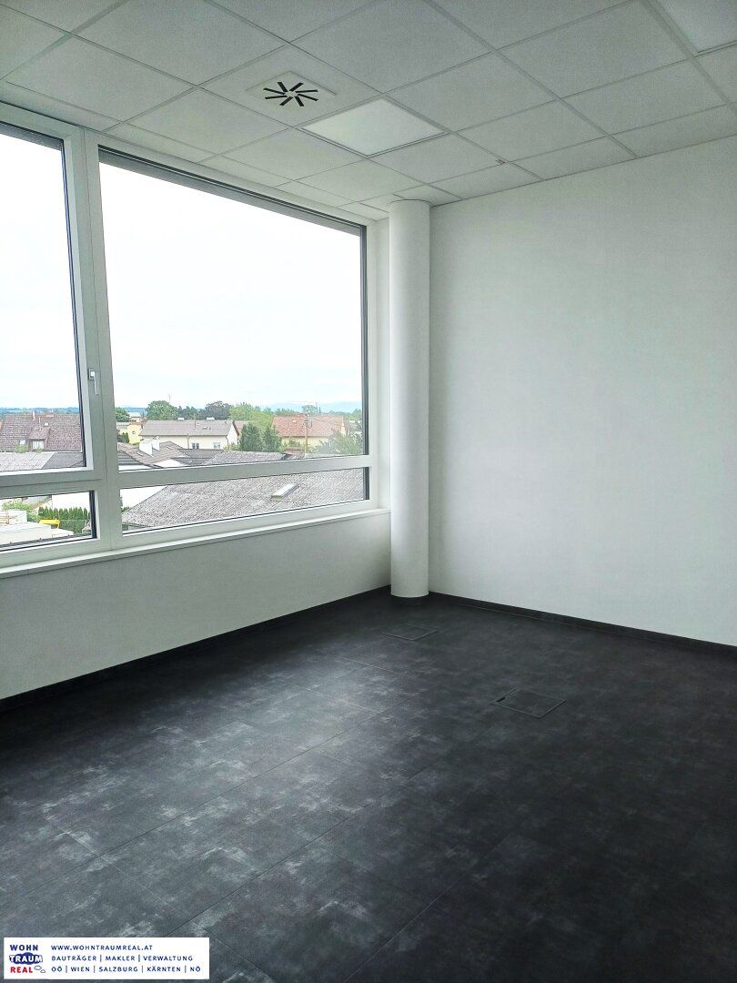 Gemeinschafts-Arztpraxis oder auch als Büro zu vermieten nähe Plus City - Ansicht 3