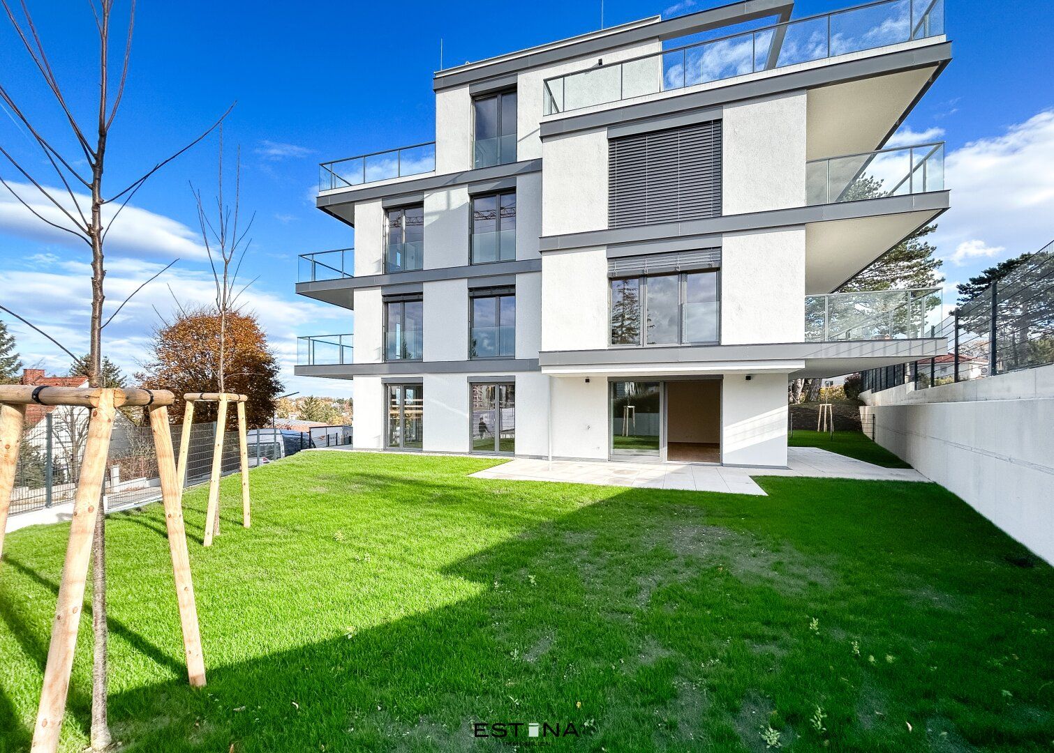 Grandiose Familienwohnung mit Traumgarten