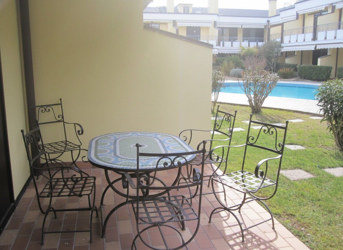 Charmantes Ferienreihenhaus in Aprilia Marittima - Pool, Terrasse - Visning 3