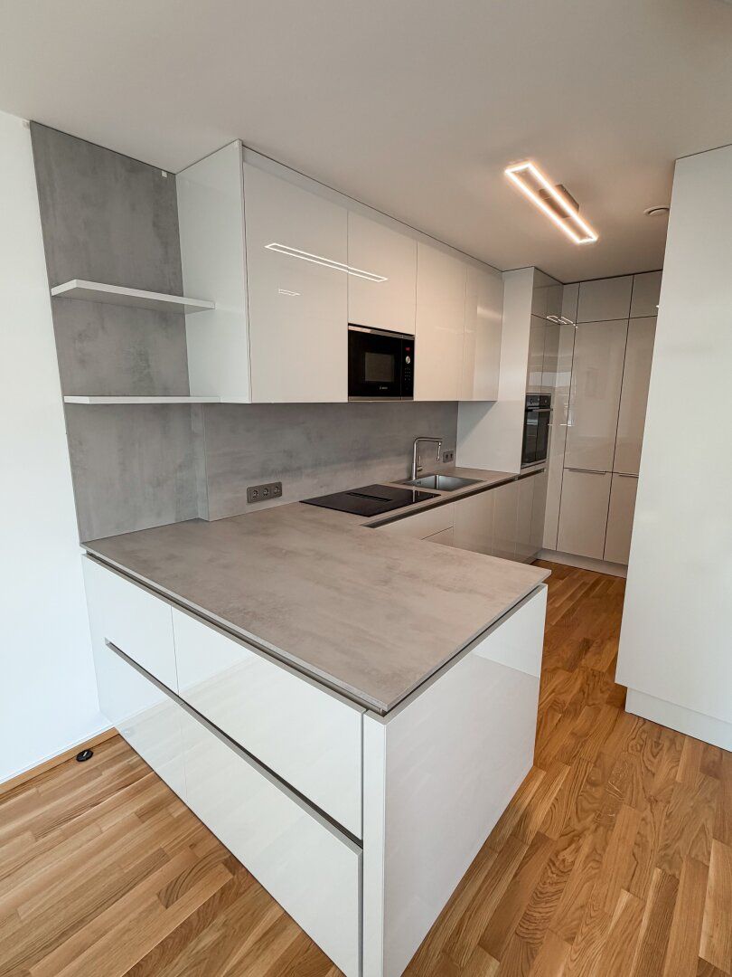 Premium-Wohnkomfort in zentraler Lage - Stilvolle 2-Zimmer-Wohnung Mitten in Wels