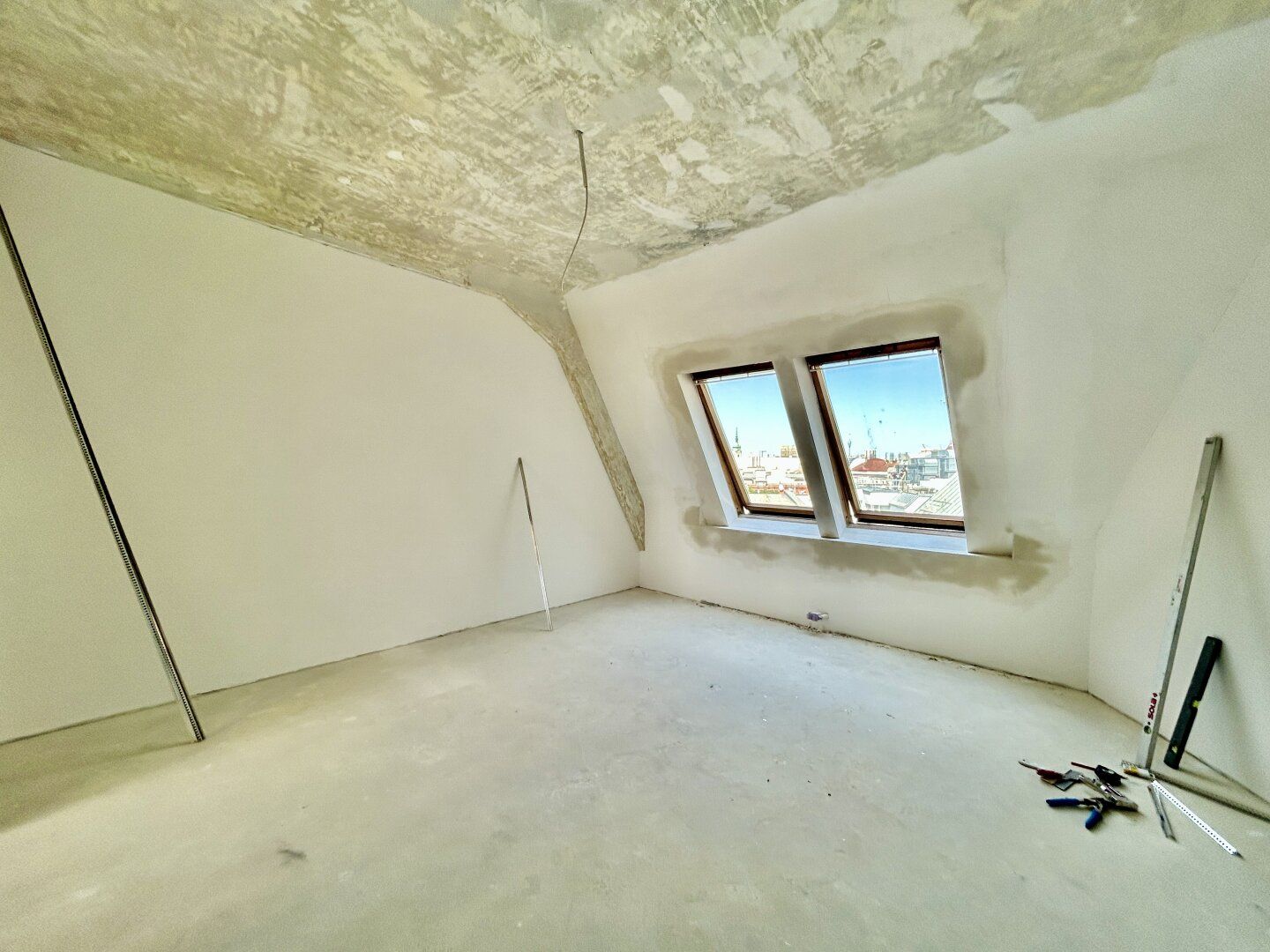 OBERE DONAUSTRASSE | ERSTBEZUG | 3-Zimmer-Wohnung Nähe Schottenring