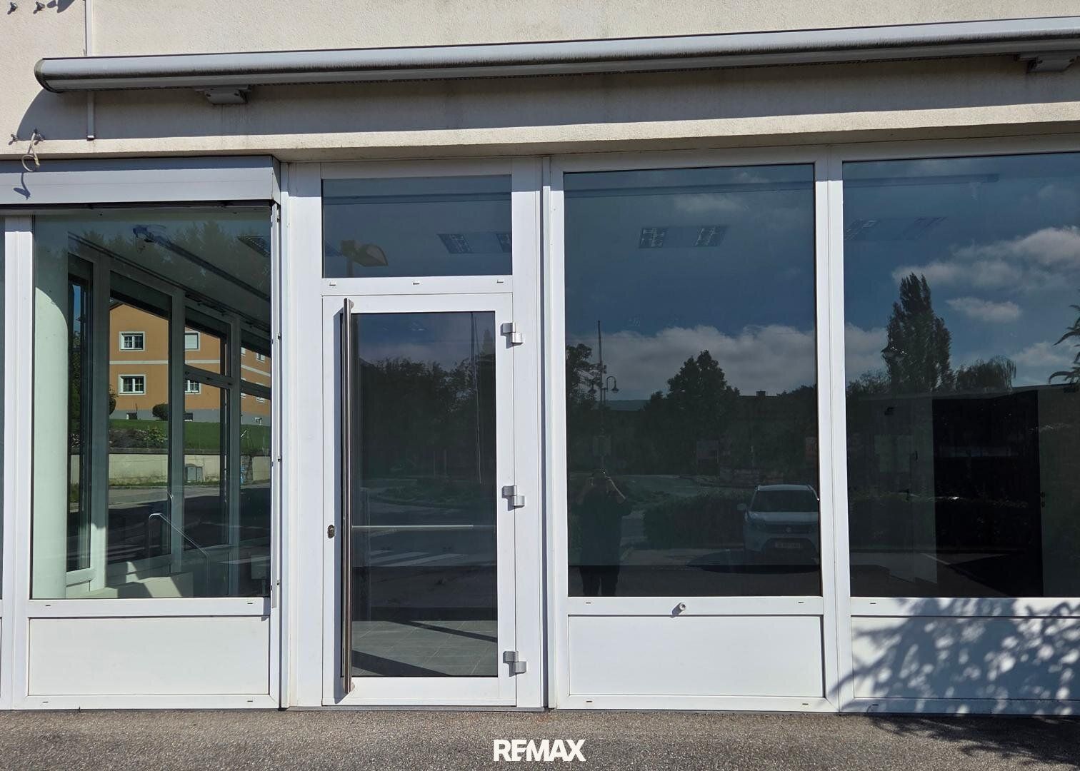 Büro oder Geschäftsfläche mit Parkplätzen in zentraler Lage! - Ansicht 2