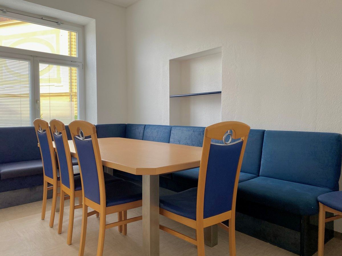 Selzthal! Geräumige 5 Zimmer Erdgeschosswohnung- viel Platz für eine große Familie