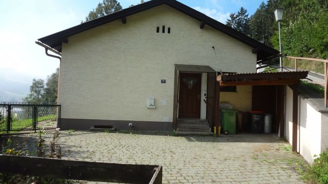 24 Haus_Eingang