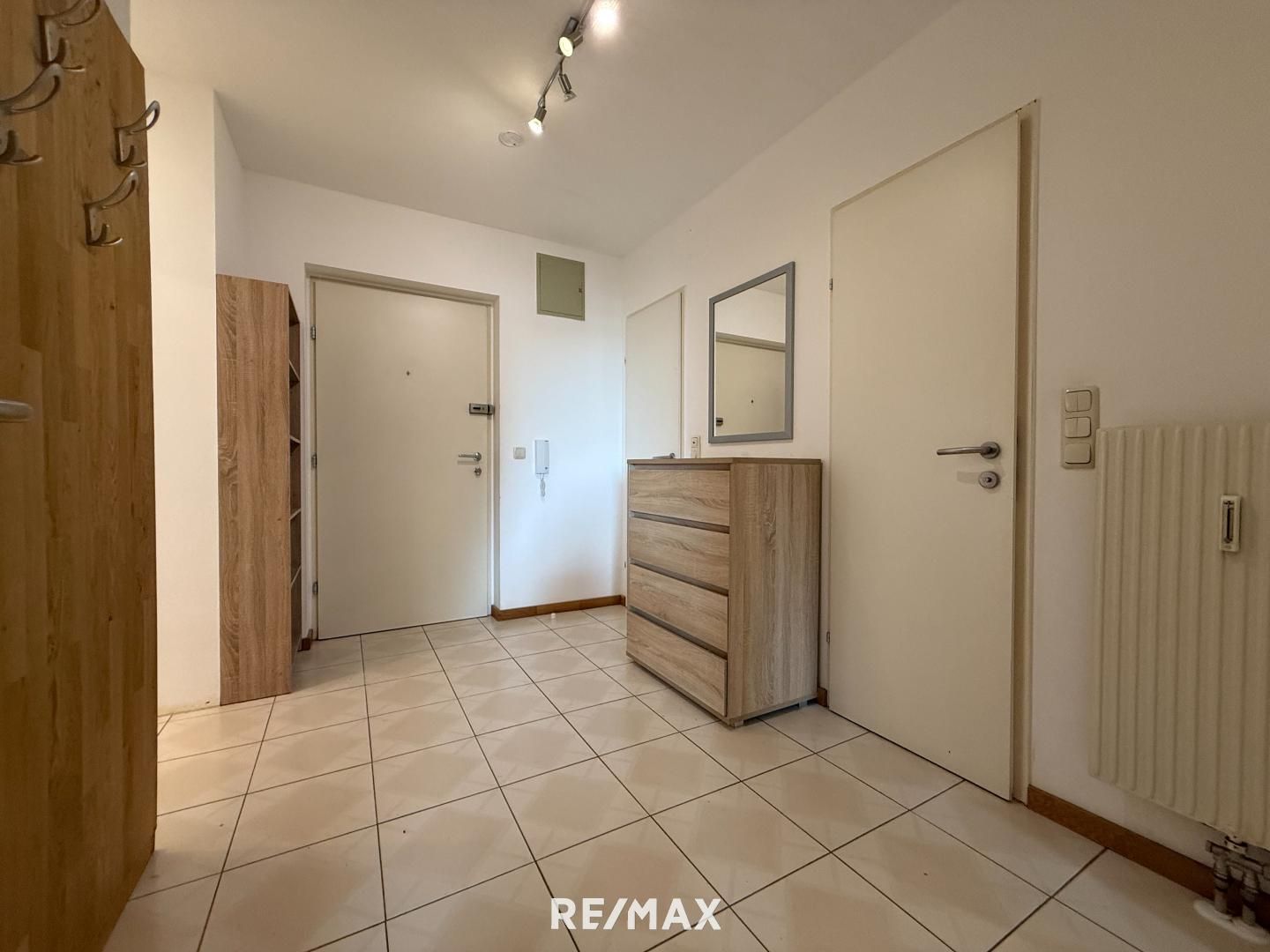Wohnen an der oberen Alten Donau! 2,5-Zimmer-Wohnung mit Loggia & Balkon - auch als WG geeignet