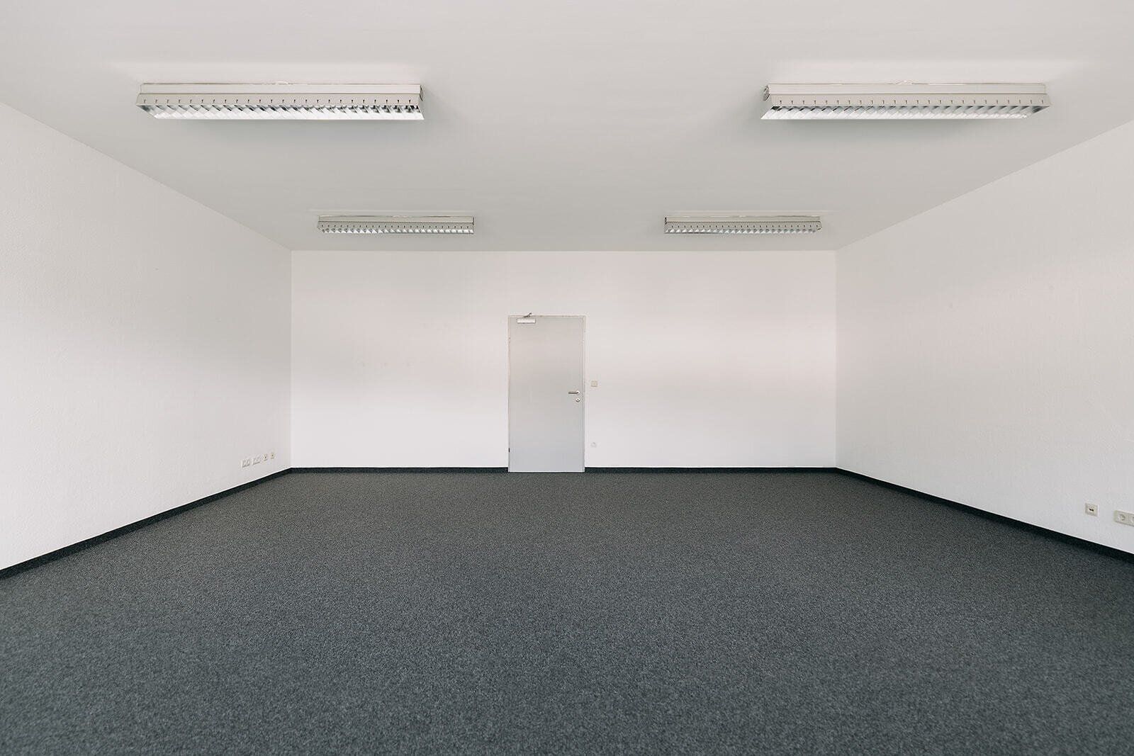Zirl / Tirol: 110 m² Büro im Erdgeschoss direkt an der A12 - Abfahrt Zirl West - Ansicht 3