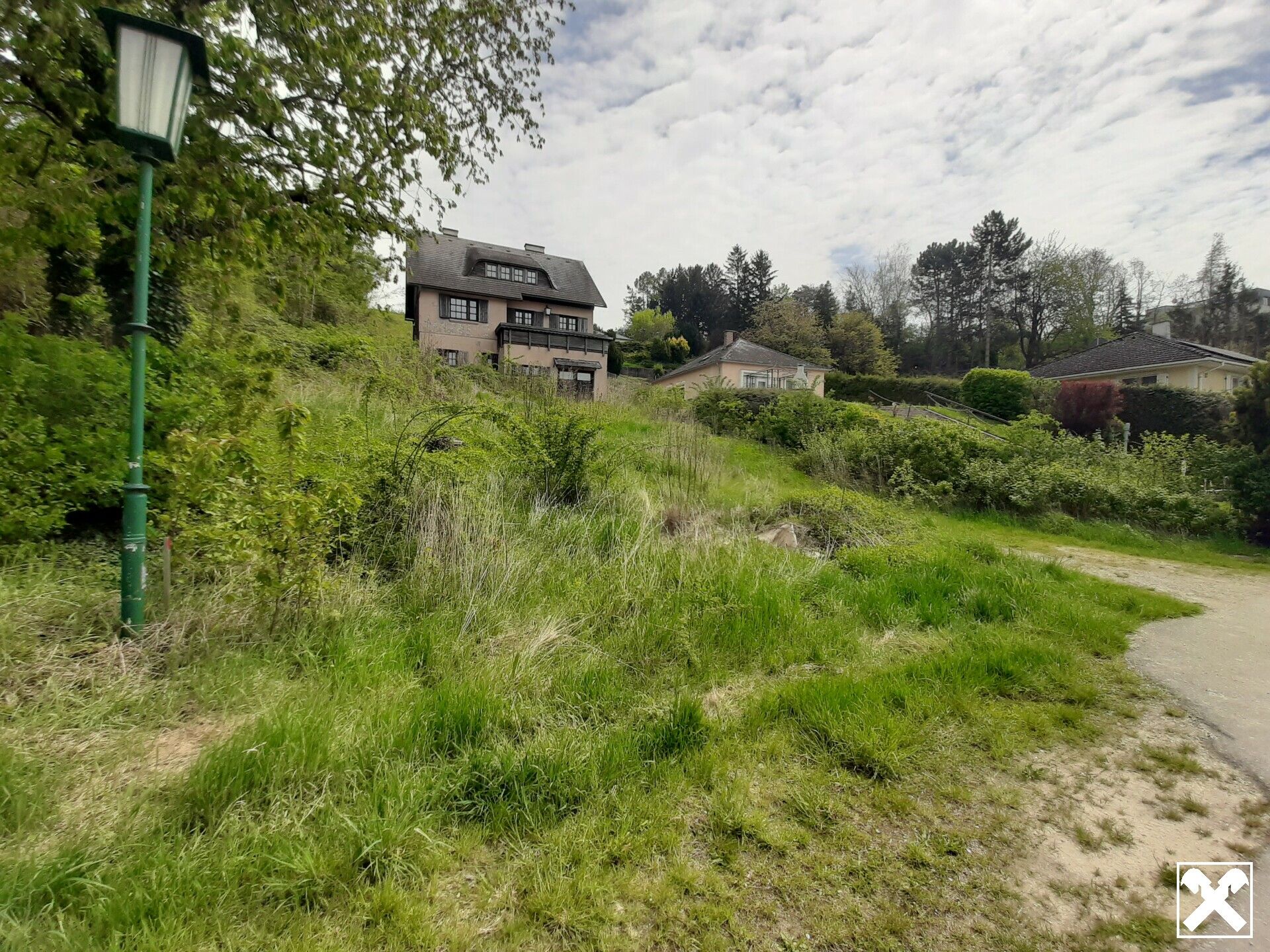 TRAUMGRUNDSTÜCK INKL. PROJEKTPLANUNG - SICHERES INVESTMENT FÜR ANLEGER ODER PERFEKTES BAUGRUNDSTÜCK MIT BAUTRÄGEREIGNUNG - Mehr