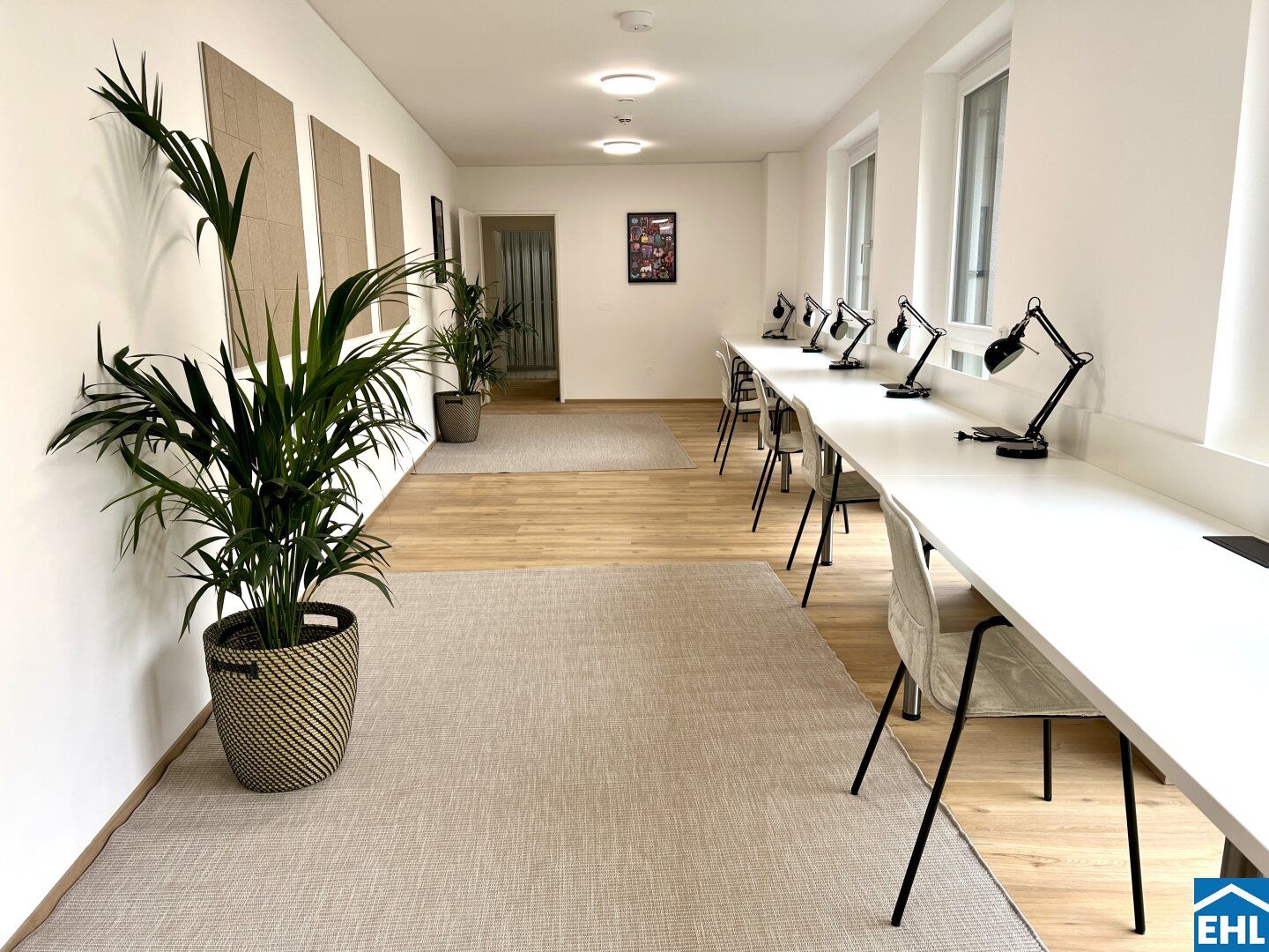 Urban Living im High Five Linz! Wohnen im 18.OG ++ 2-Zimmer Wohnung mit Küche ++
