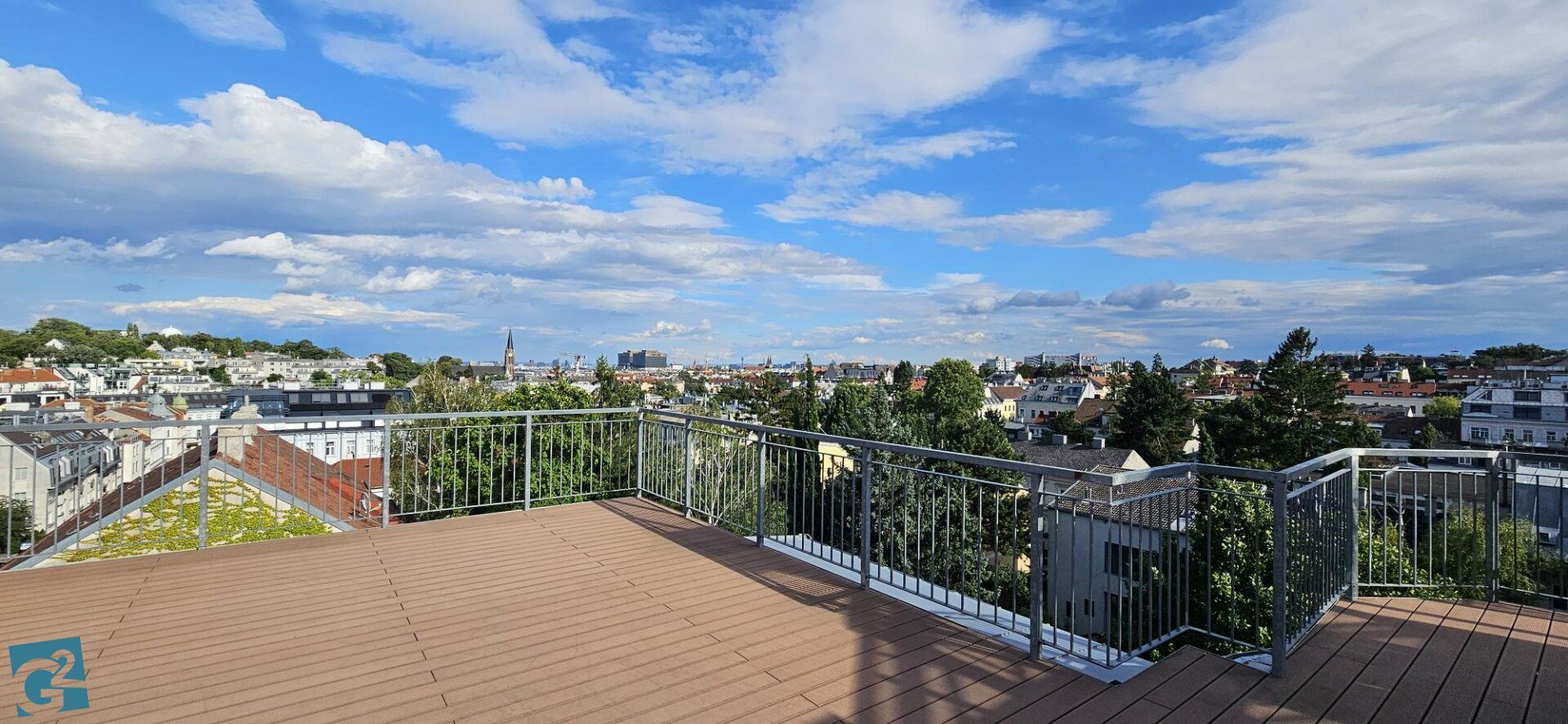 Nähe Cottage / Gersthofer Platzl - Exklusive 260m² DG Wohnung mit Dachterrasse und einzigartigem Blick über Wien!