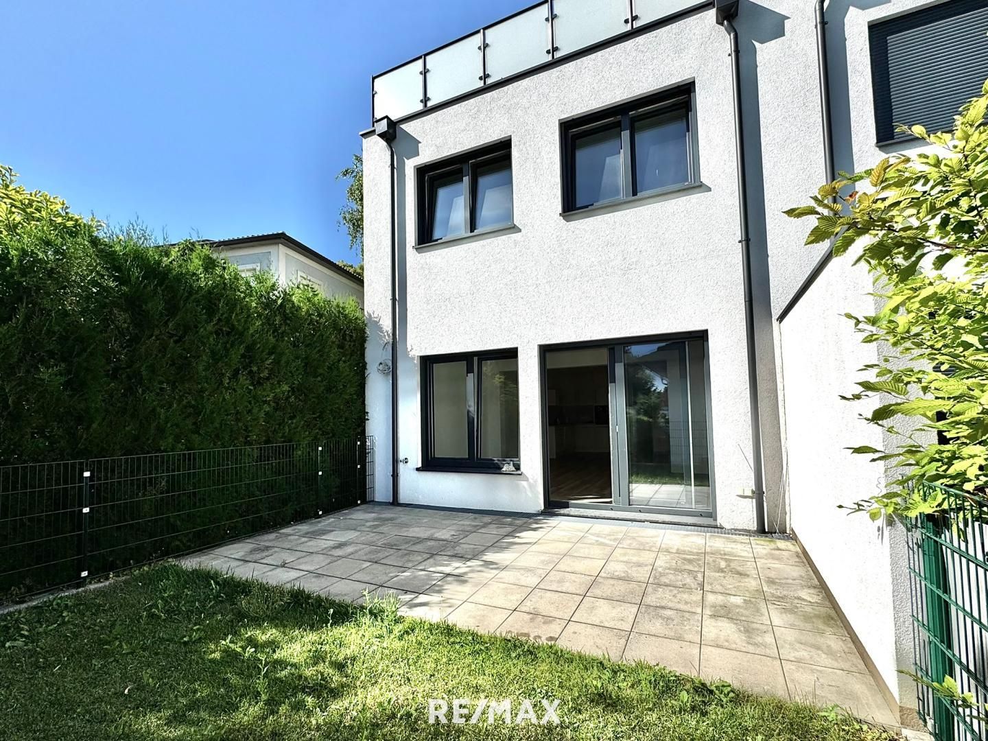 Traumhafte Doppelhaushälfte mit viel Platz in Gerasdorf