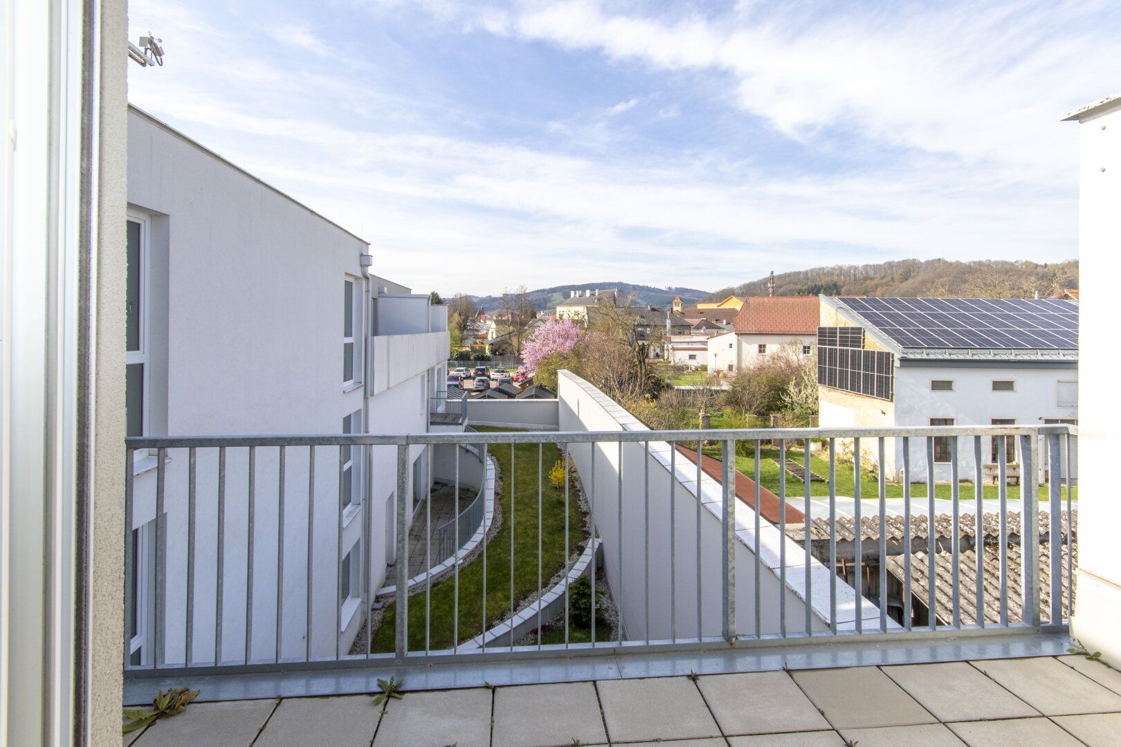 Byt 1-izbový, 64 m²