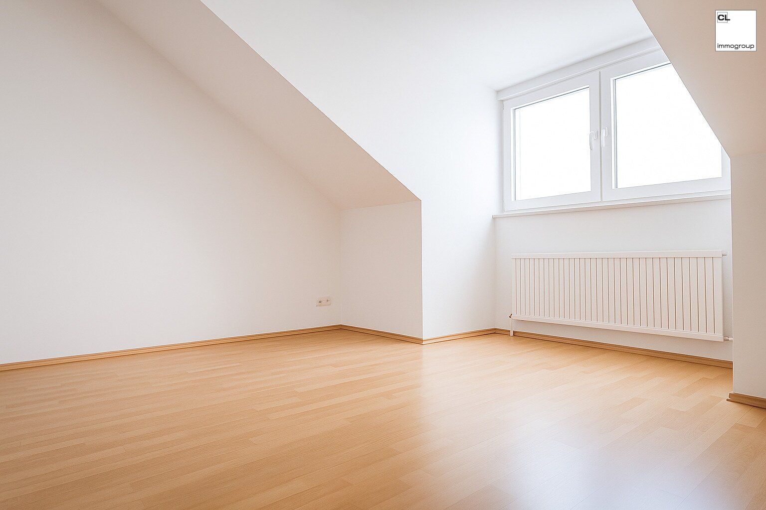 Schöne Garconniere in Schallmoos/Andräviertel (Salzburg Stadt); Top-Lage im Dachgeschoß!