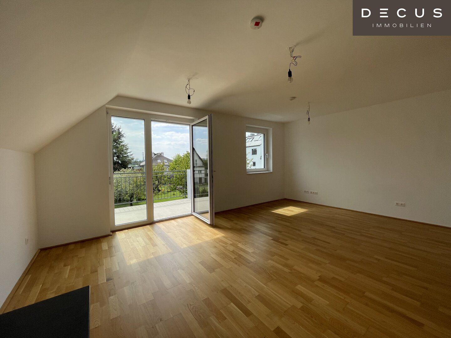 # AB OKTOBER # NEUWERTIG # TOP-AUSTATTUNG # SÜD-AUSRICHTUNG # 2-ZIMMER WOHNUNG