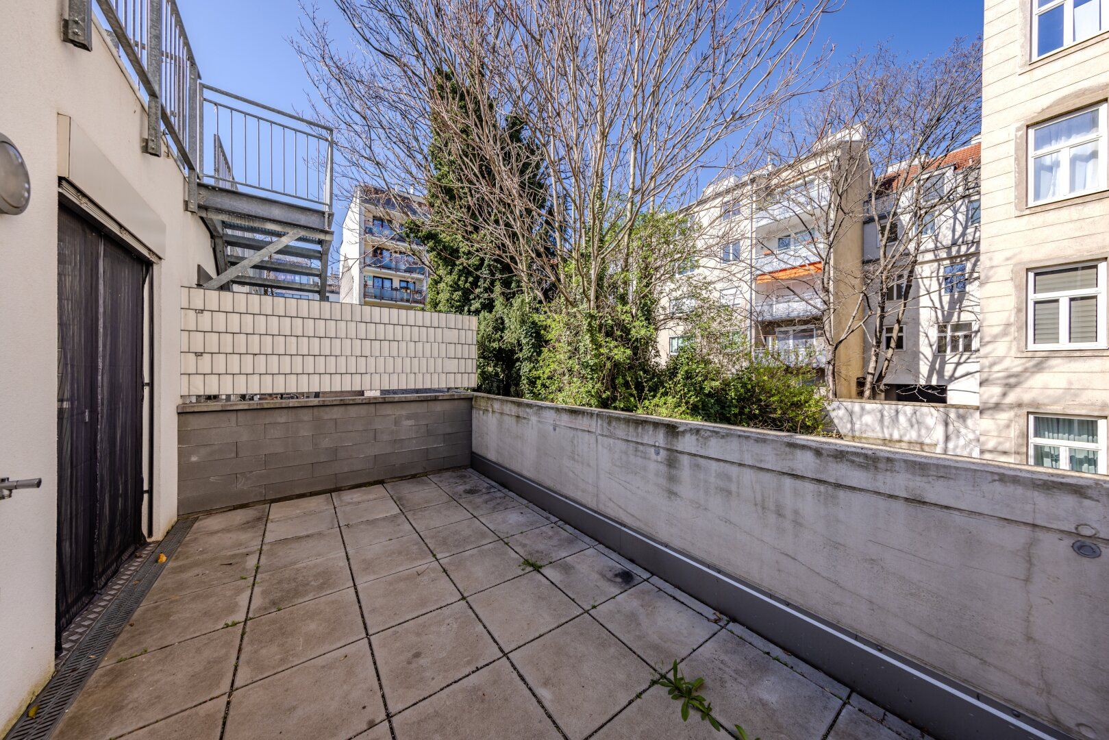 Moderne 3-Zimmer Wohnung mit großzügiger Dachterrasse