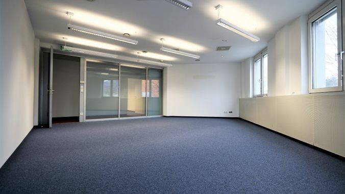 Büro (4)