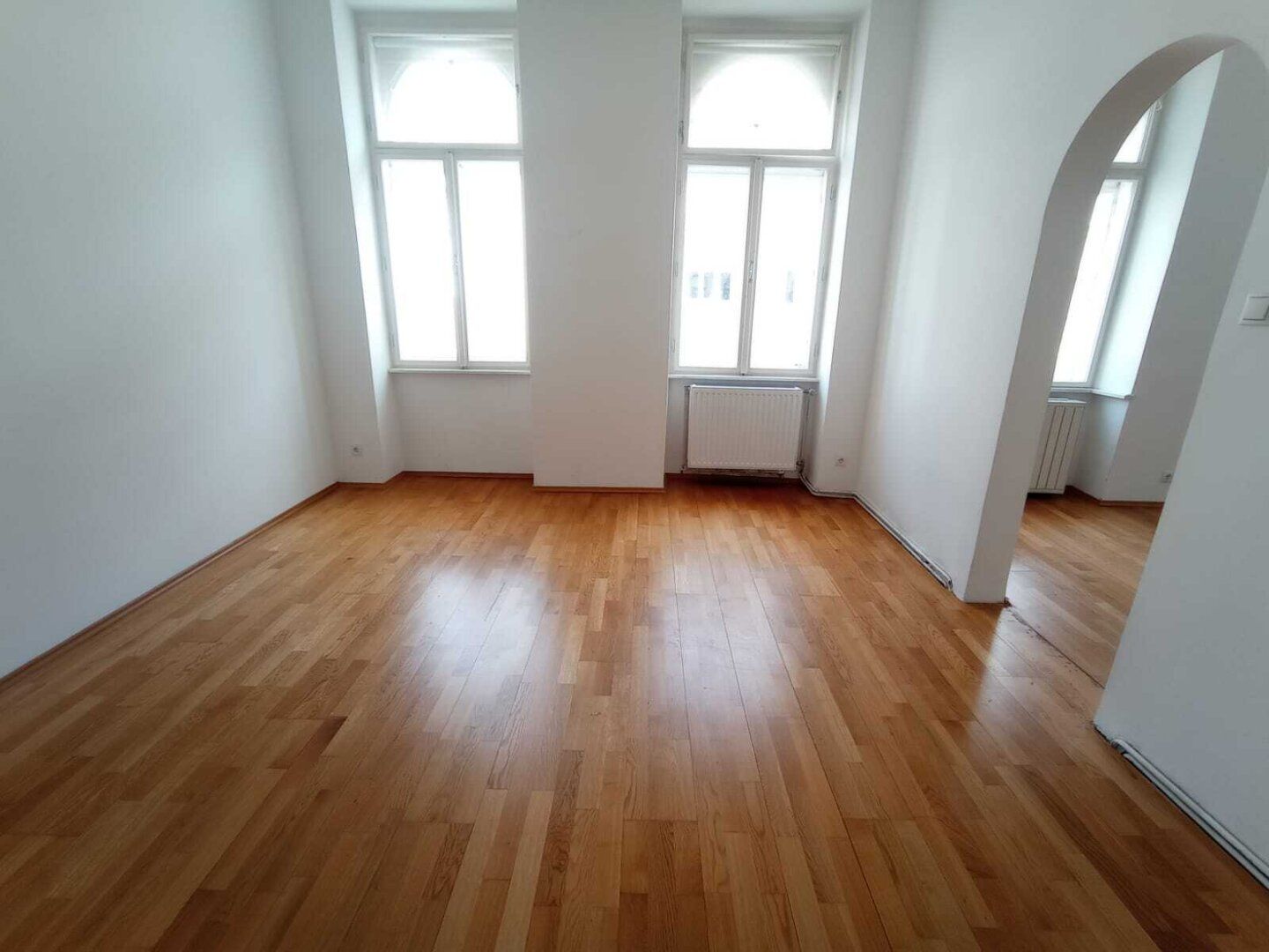 bestens 2 er WG geeignete wunderschöne Stilaltbauwohnung in ruhige Seitenlage (Fasanviertel) !