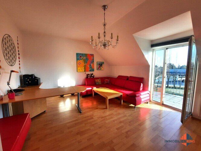 Entzückende Dachgeschoßwohnung in bester Lage