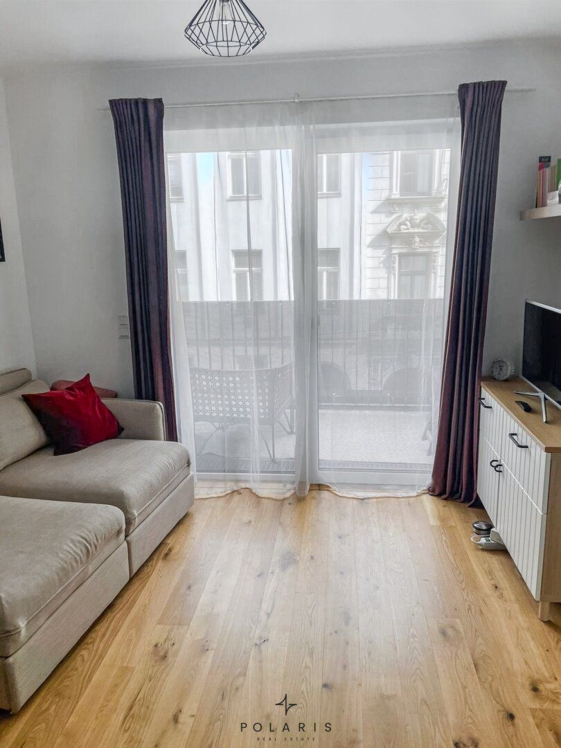 Hofseitige 2-Zimmer Wohnung mit Loggia | Thaliastraße | Billa im Haus | 4. Liftstock
