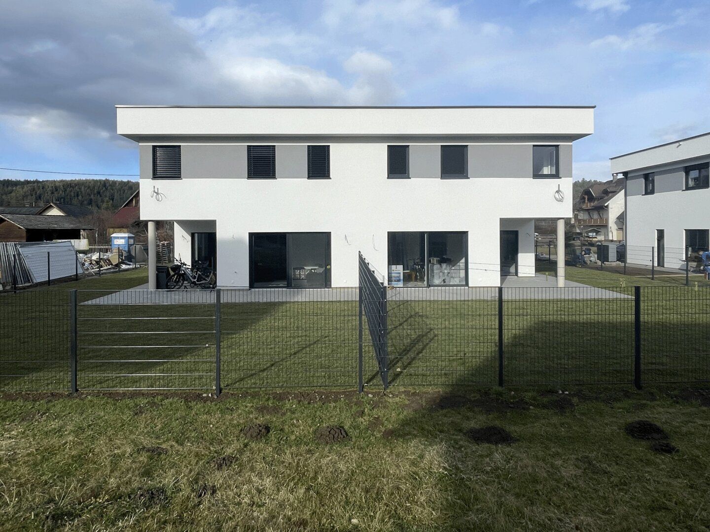 Aufgepasst: Doppelhaushälfte mit Garten in Faaker See Nähe!