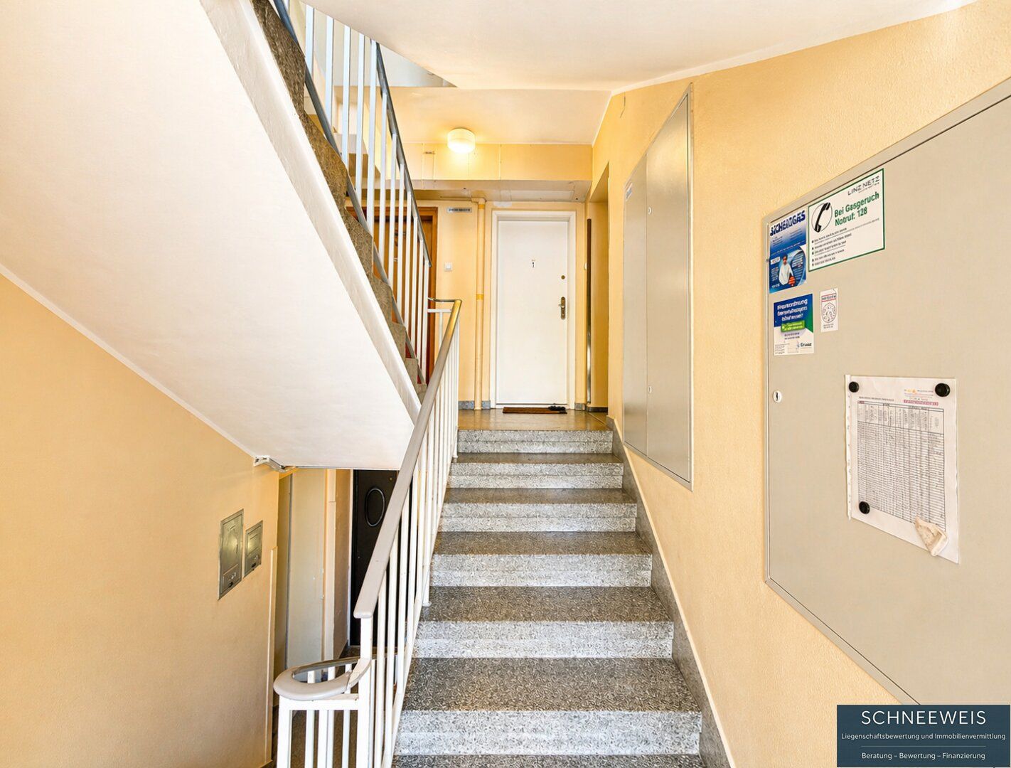 TRAUN | ST.MARTIN: Vollständig möblierte 3-Zimmer-Wohnung mit kleinem Balkon in Trauner Bestlage! - Mehr