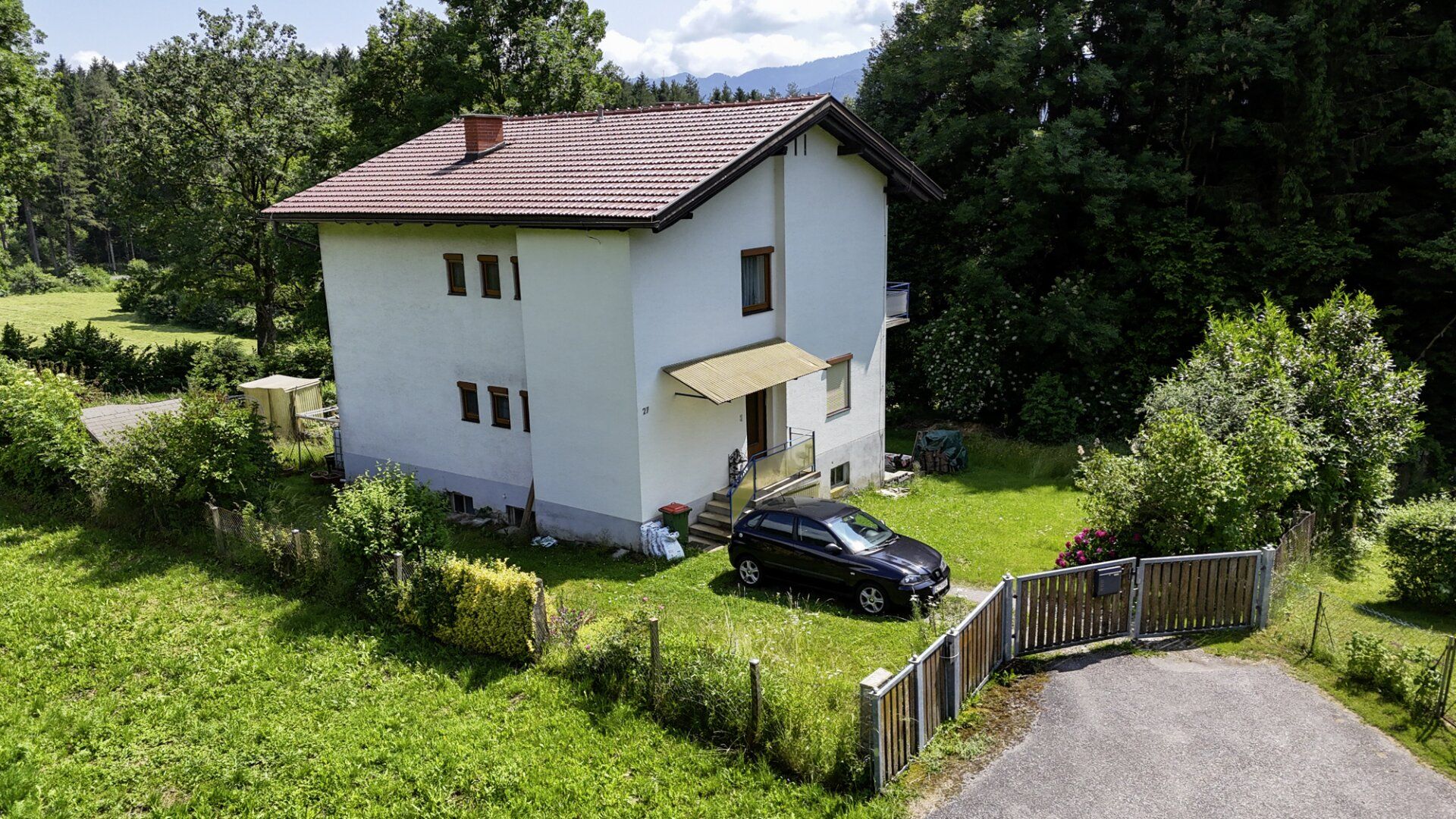 Ländliche Ruhe trifft Gestaltungsfreiheit - Haus mit großem Garten bei Ferndorf