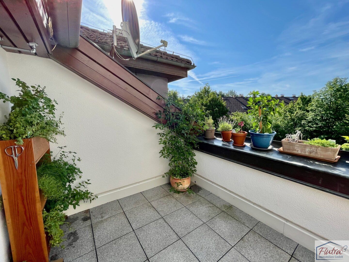 Moderne 3-Zimmer Dachgeschosswohnung mit Terrasse in Thalheim bei Wels!