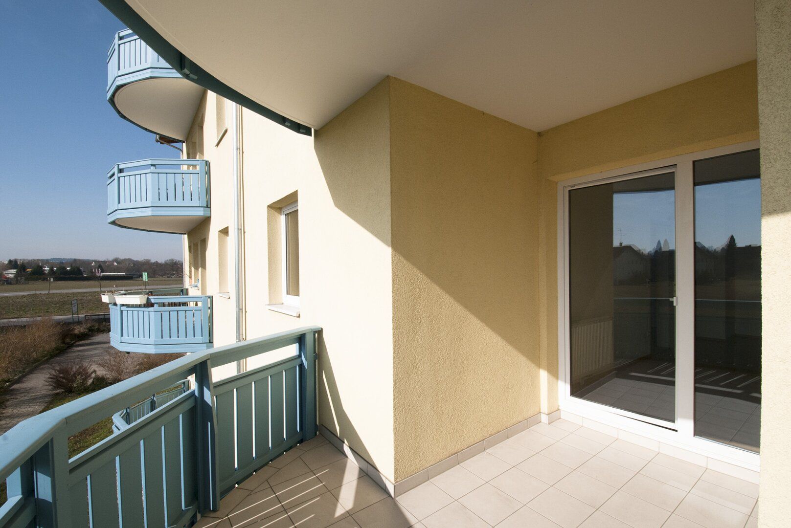Mietwohnung 51 m² mit Loggia und Balkon ca.9 m² Vermietung direkt vom Eigentümer keine Provision
