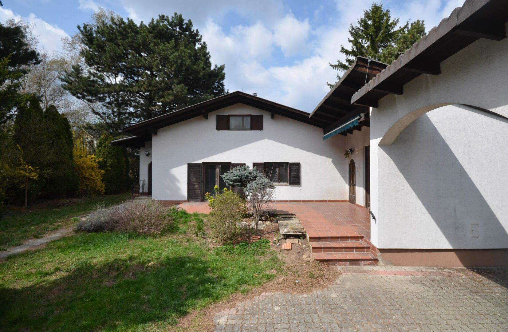 EINFAMILIENHAUS - GRÜNRUHELAGE