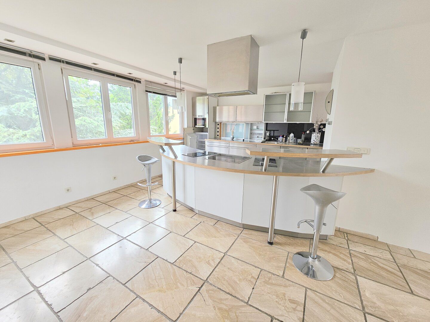 Penthouse Wohnung mit großer Terrasse sucht neue Besitzer!