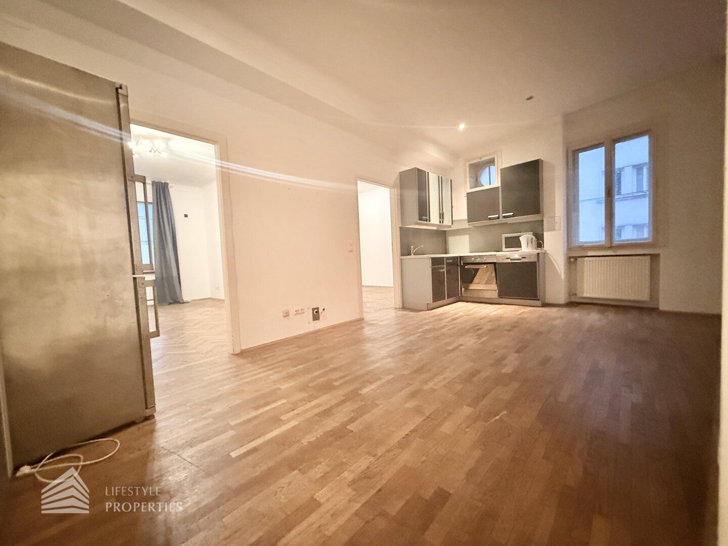 Helle 3-Zimmer Wohnung mit Wohnküche, Nähe TU