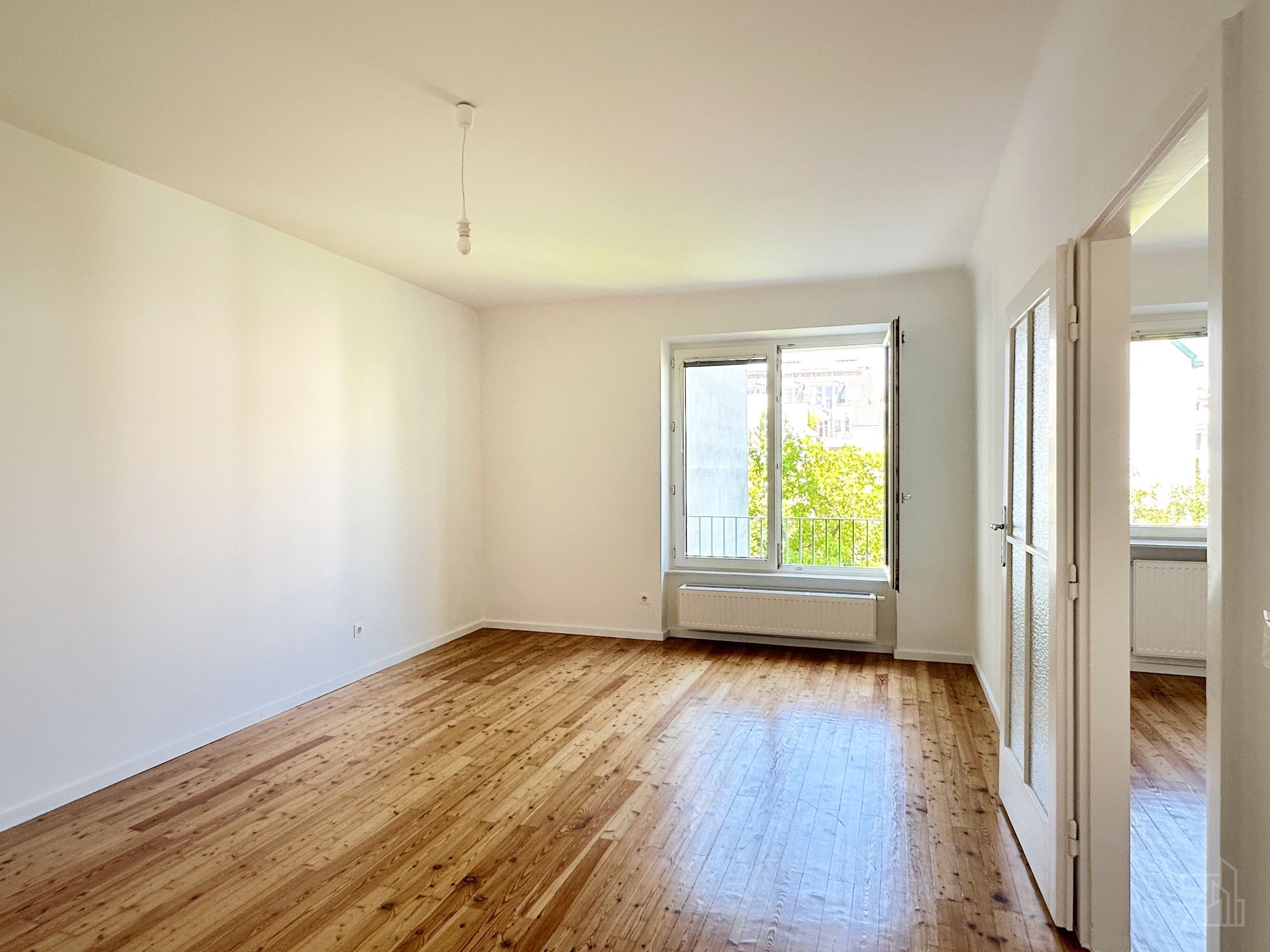 Absolute Ruhe & Grünblick in der Obkirchergasse! 2 Zimmer Wohnung im 4. Liftstock beim Sonnbergplatz