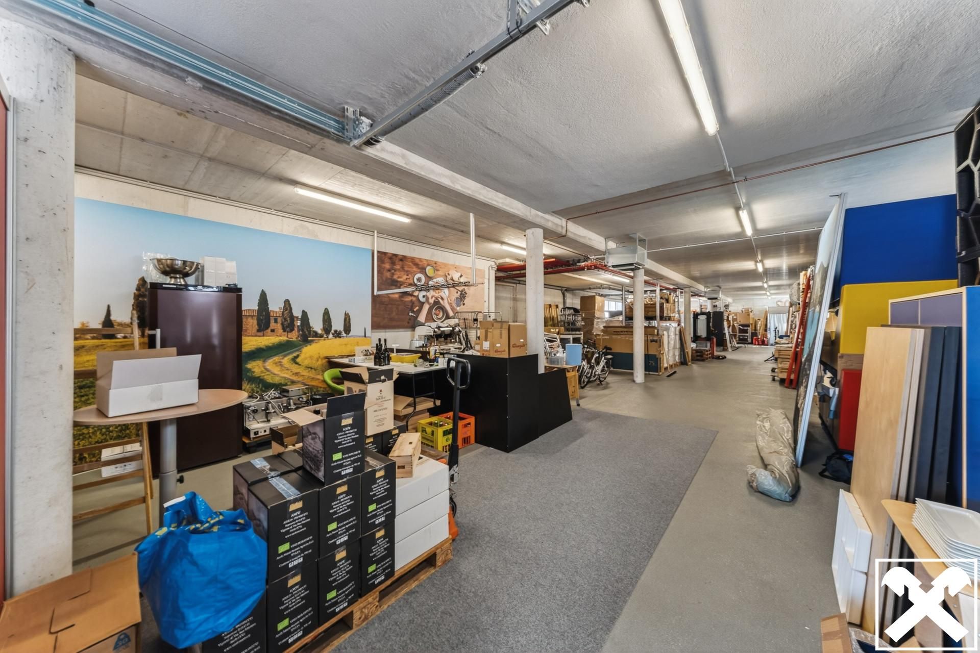 Gewerbeimmobilie mit Lager, Büro und Wohnung - Ansicht 5