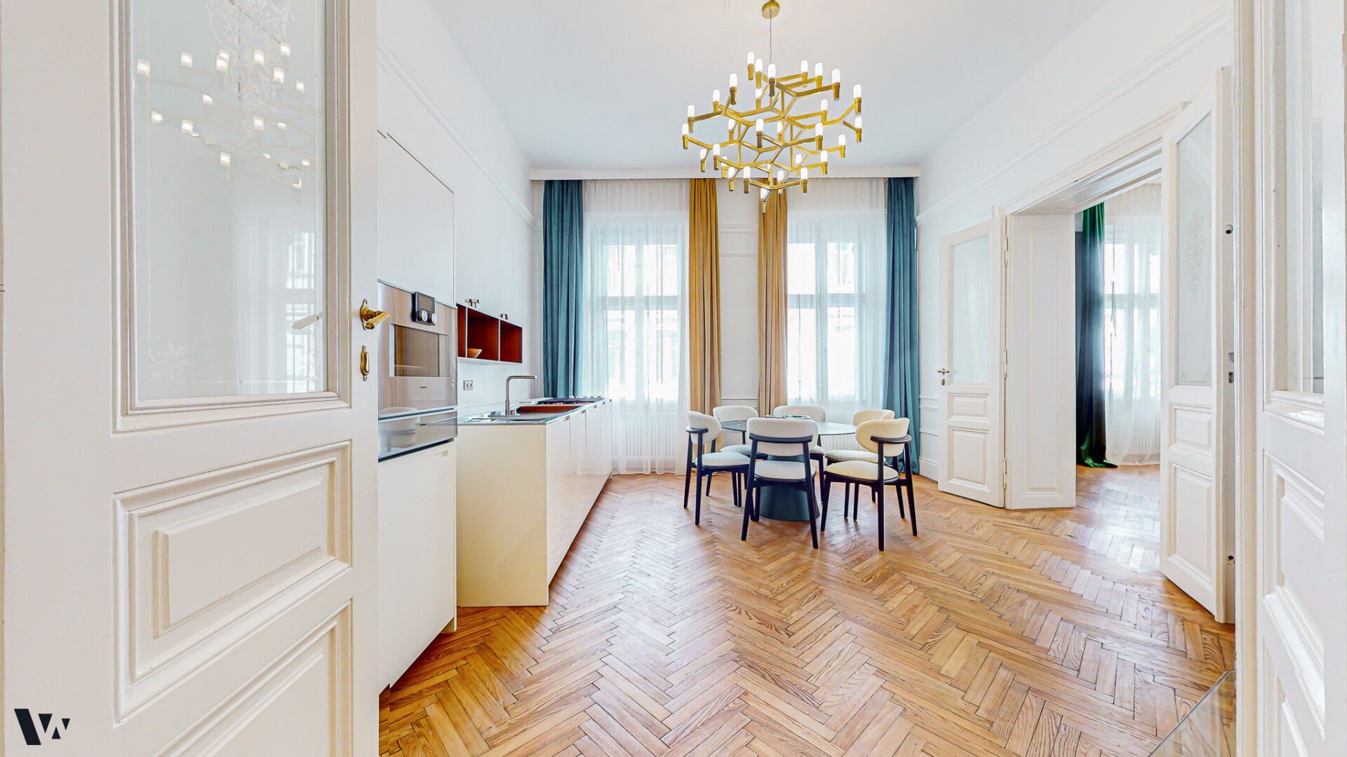 EXTRAVAGANTE 4-ZIMMER-ALTBAUWOHNUNG IN MARIAHILFER BESTLAGE