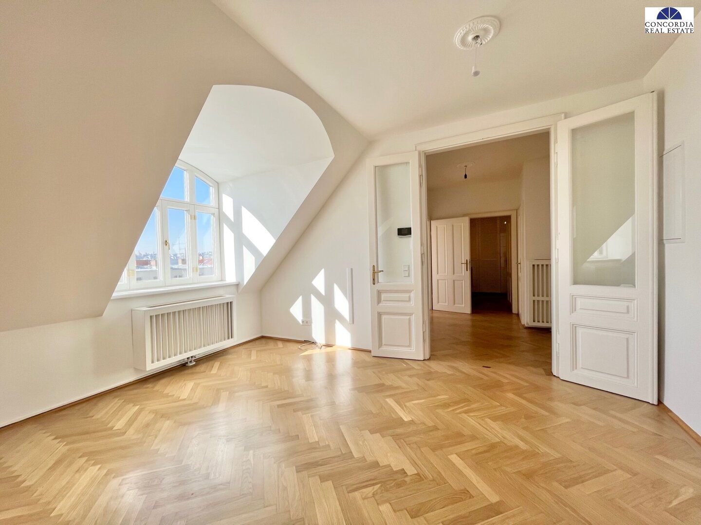 Gemütliche 2 Zimmer DG-Wohnung mit Terrasse - 1190 Wien