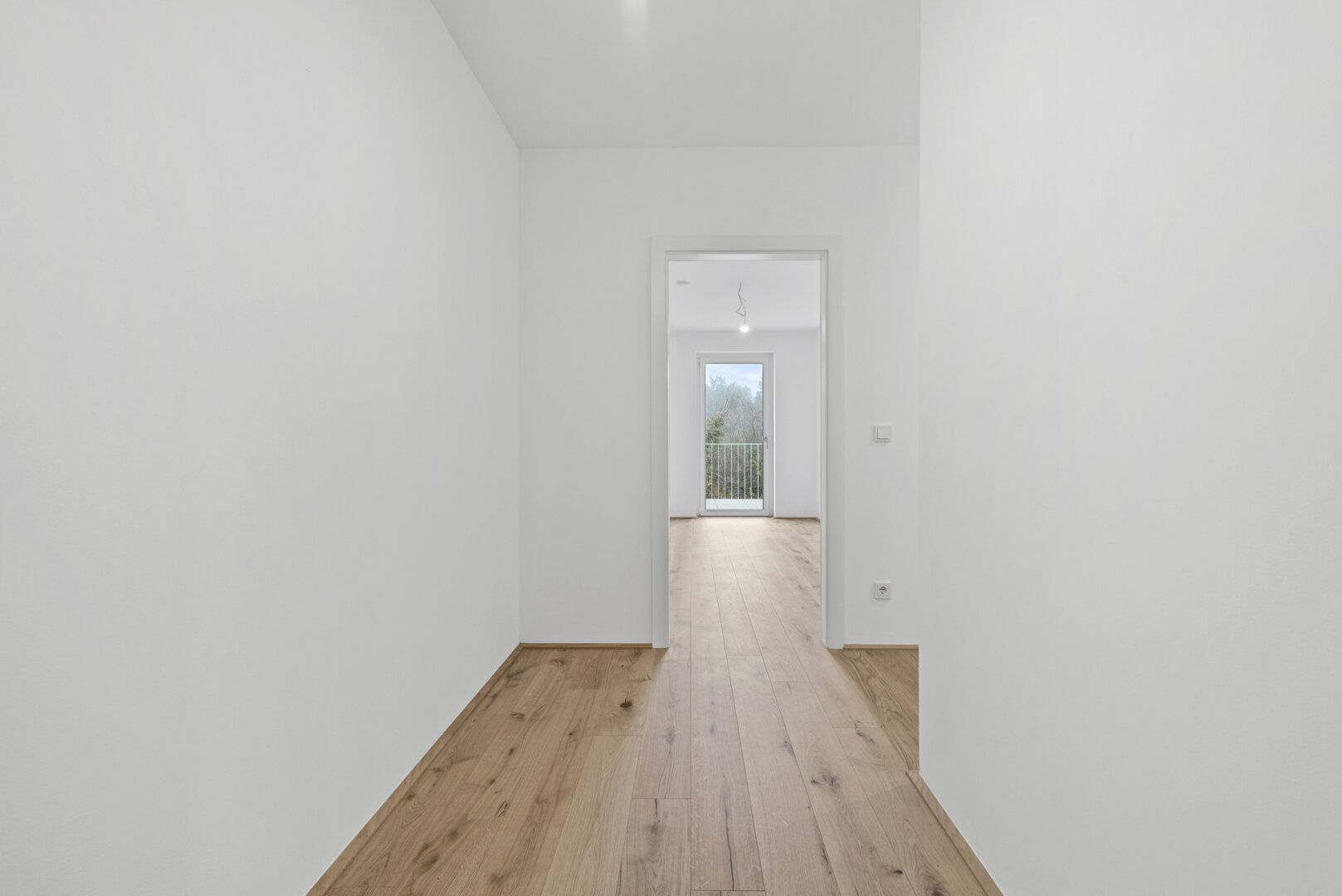 PROVISIONSFREI! Durchdacht geplante 4-Zimmer-Wohnung | Rundum-Dachterrasse | Ost-West-Ausrichtung | Provisionsfrei - Mehr