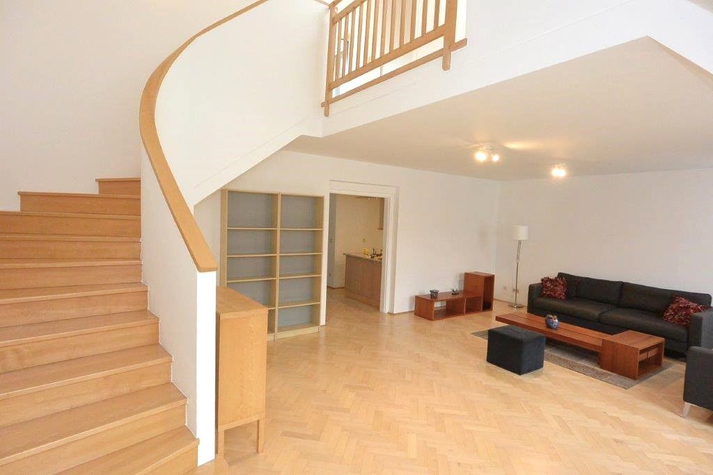 Neubau - helle 4 Zimmer Dachgeschoss Maisonette inkl. Terrasse in Währing!