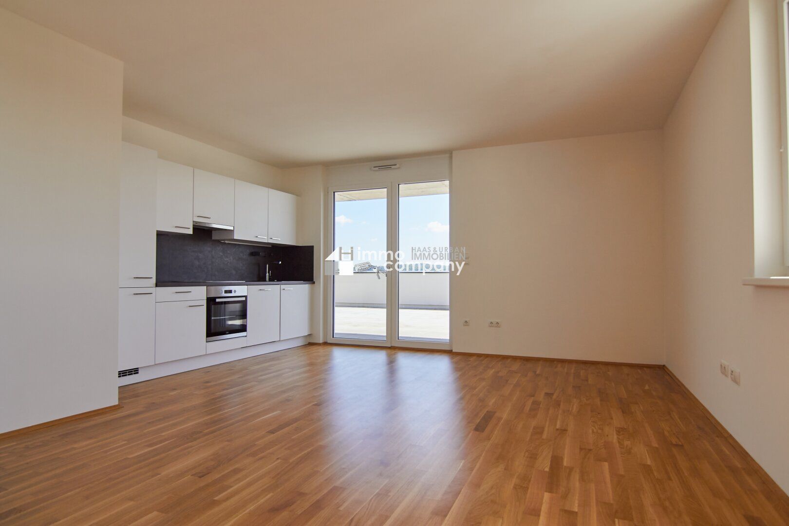 Neuwertige 2-Zimmer-Wohnung mit Loggia & Garage in Kalsdorf bei Graz!