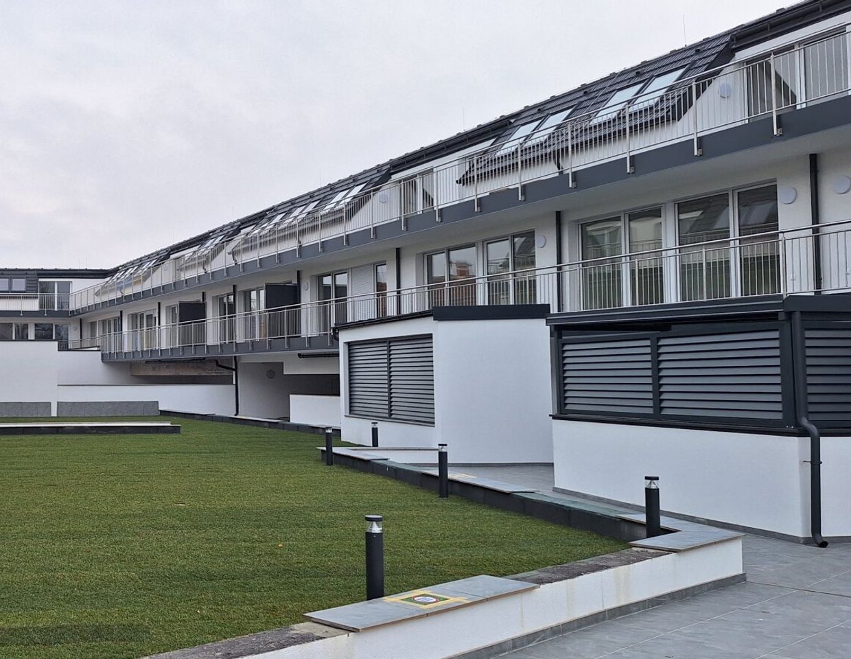 HOLLABRUNN - ZENTRUM - Moderne, attraktive Erstbezugsmietwohnungen provisionsfrei!!