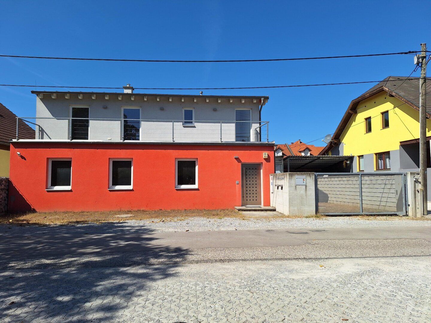 Ehemaliges Büro - und Lagerobjekt in Grünlage