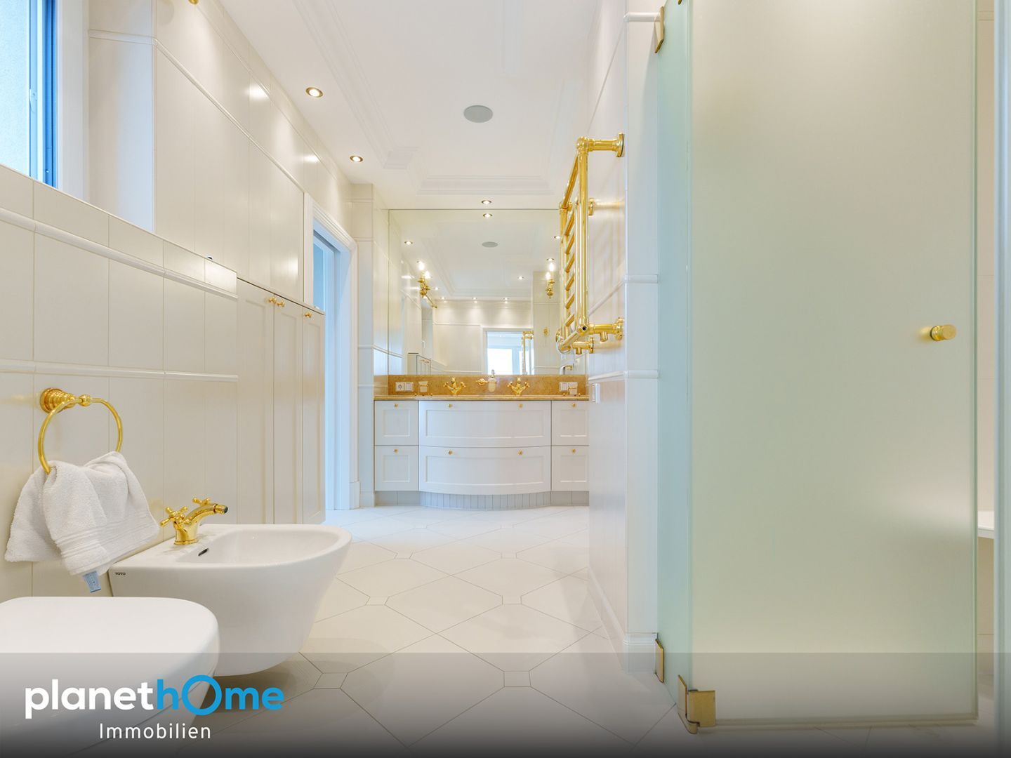 Beeindruckendes luxuriöses Penthouse in Marchtrenk – další