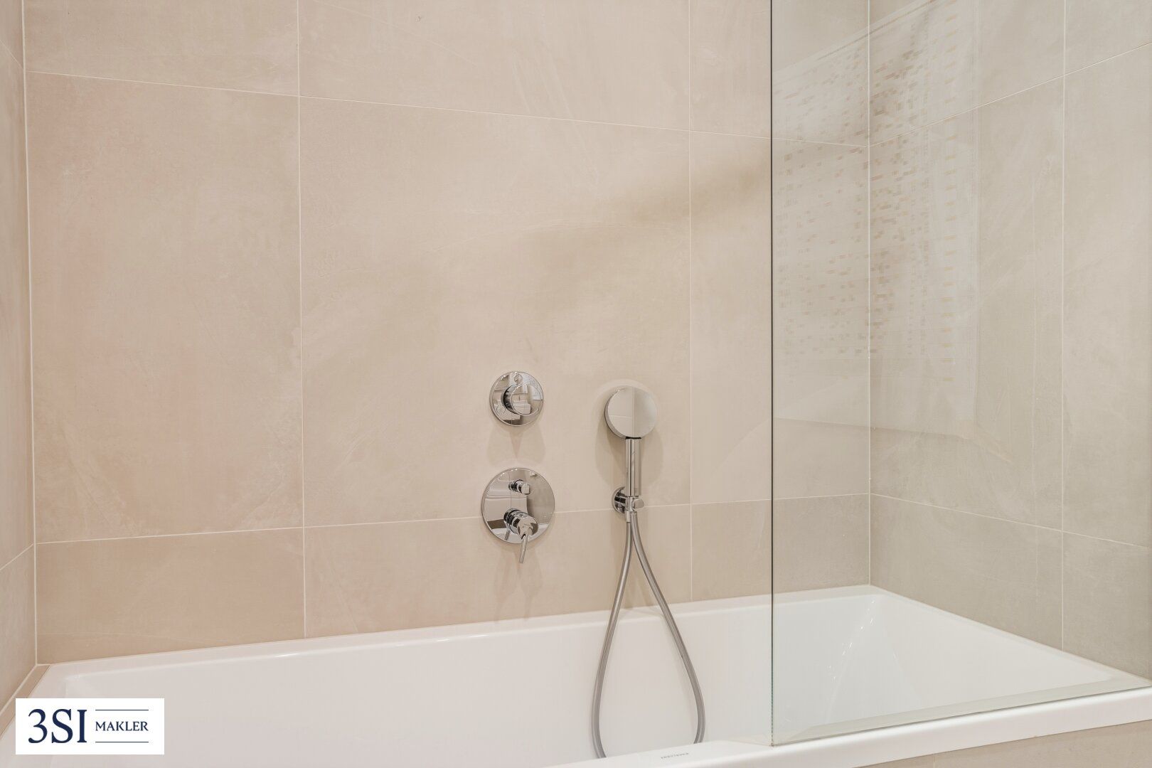 The Pearl: Komplett modernisiert - 2‑Zimmer-Erstbezug mit Stil - Visning 6