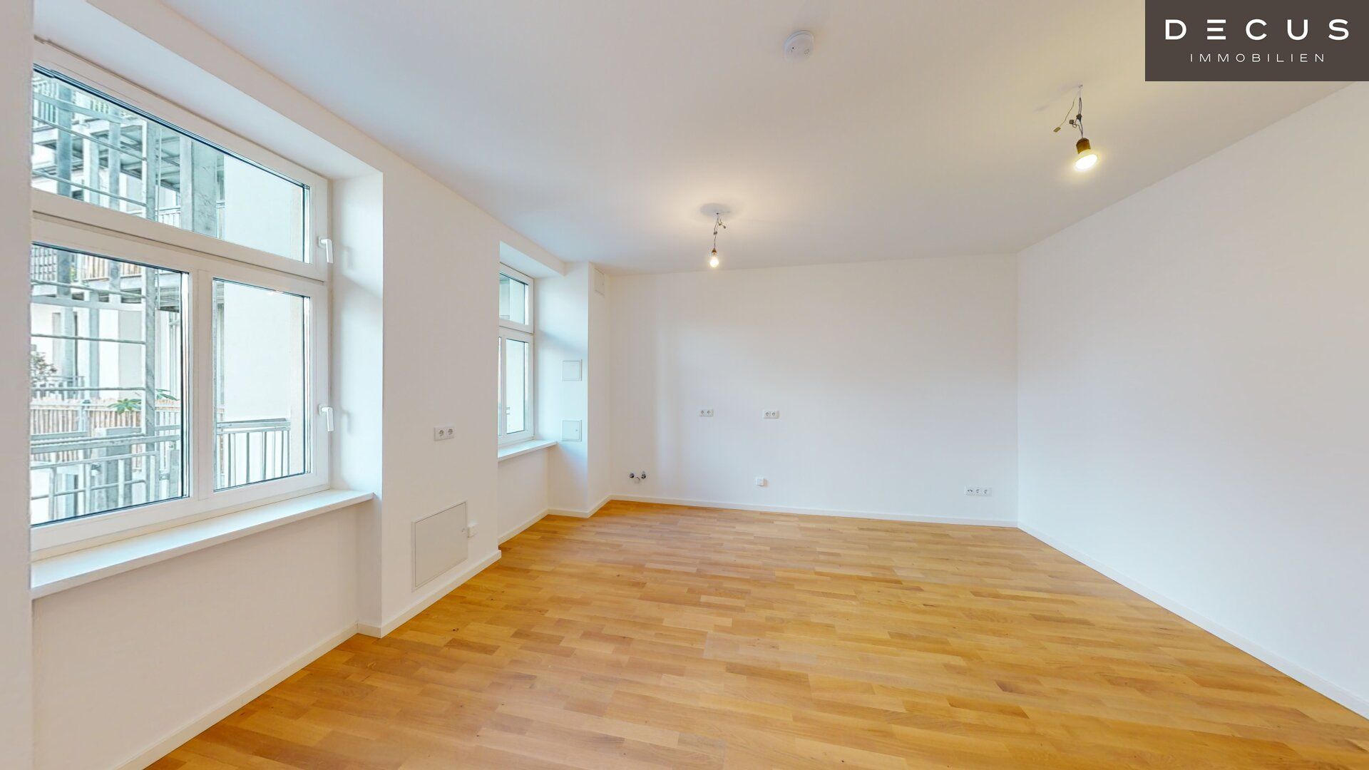 | ERSTBEZUG NACH SANIERUNG | ZWEI ZIMMER | INNENHOF-AUSRICHTUNG
