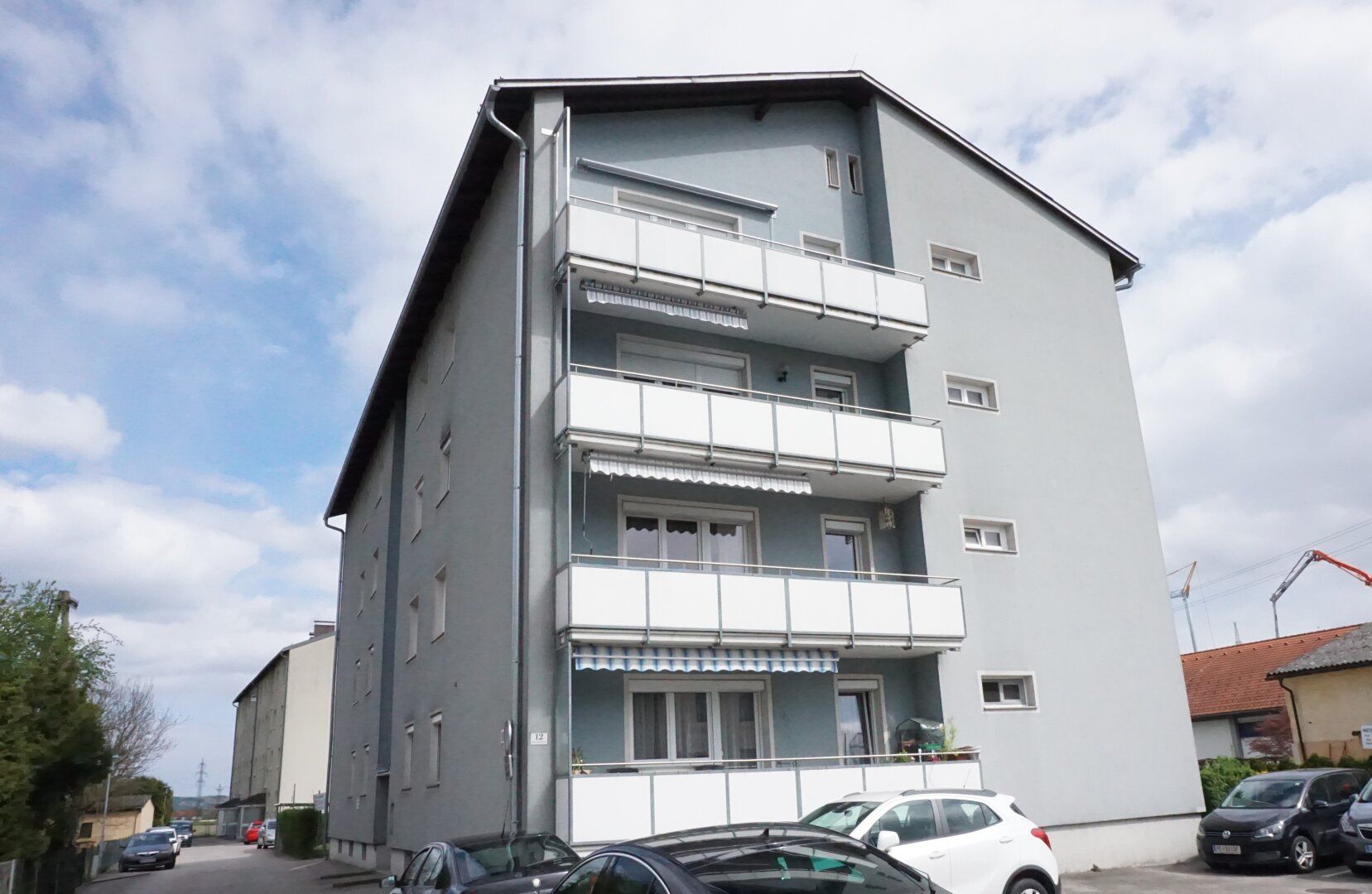 3-ZIMMER-WOHNUNG MIT BALKON IN MAUTHAUSEN - NAHE BAHNHOF UND DONAUPARK