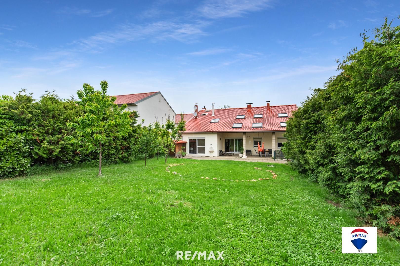 Wohnen mit Raum und Ruhe - Haus mit weitläufigem Garten