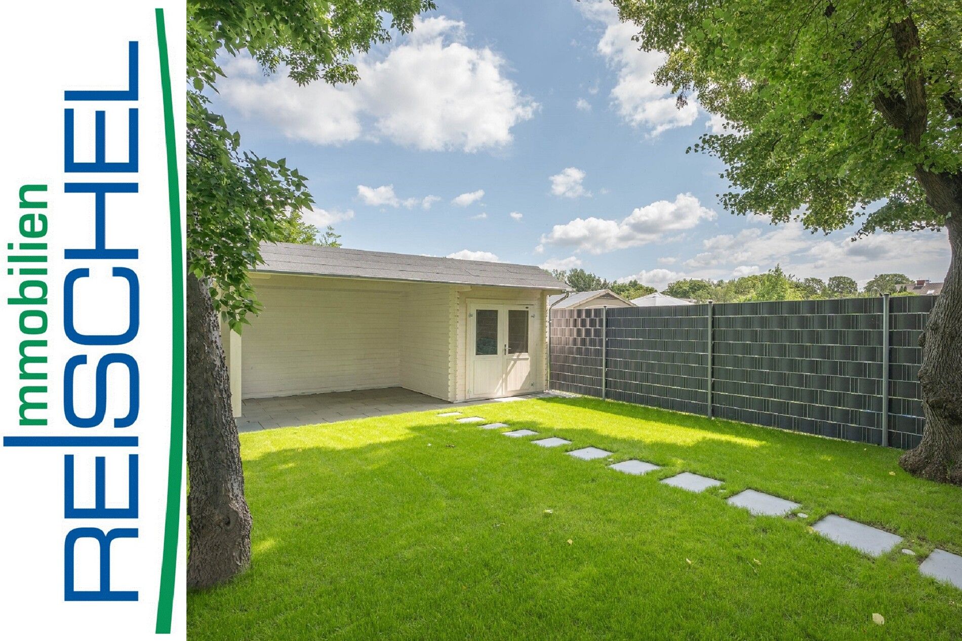 Nahe Donau - moderne Maisonette Wohnung mit Eigengarten