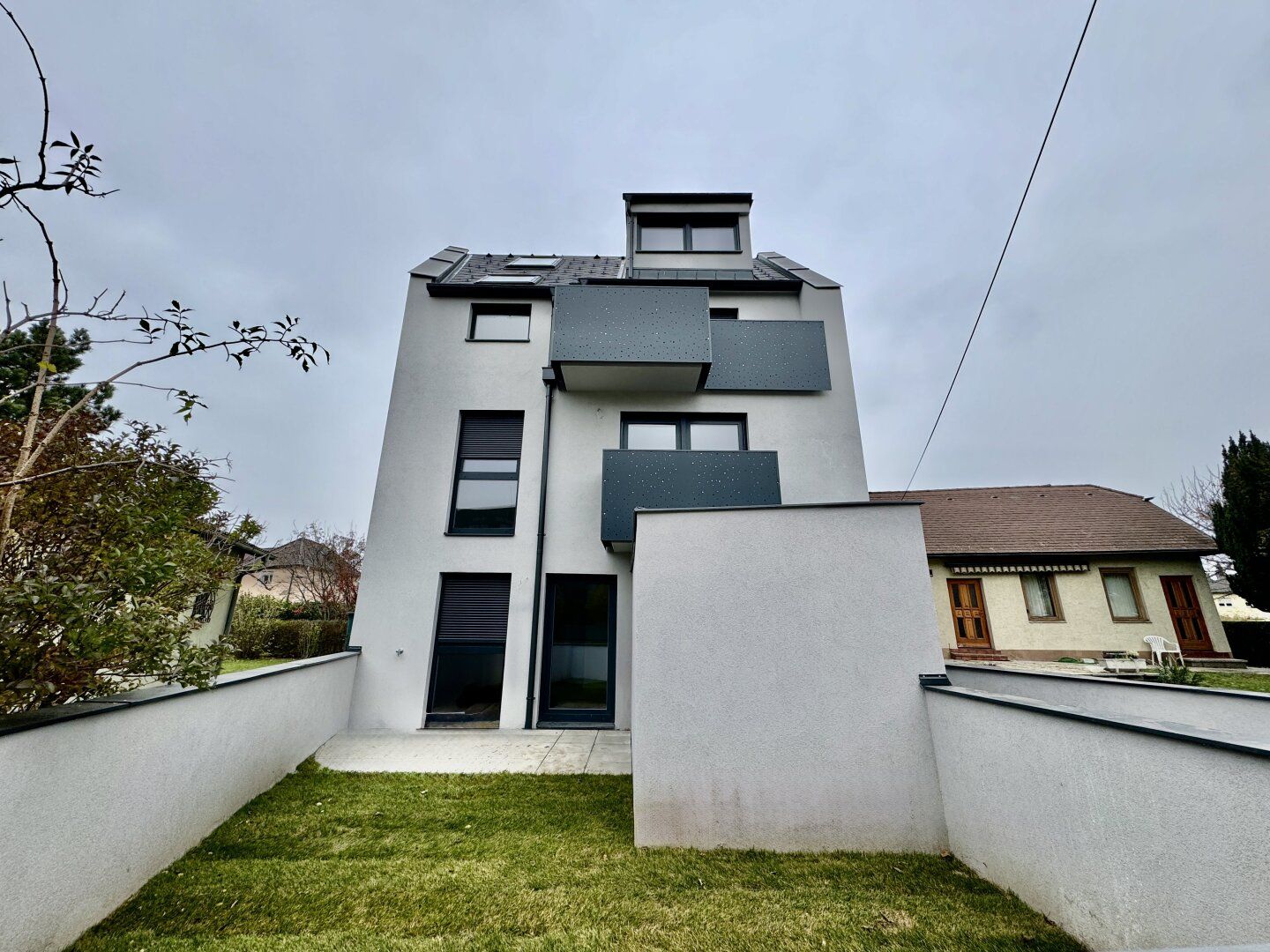 Ihre moderne neue Traumwohnung in einer naturnahen Lage! Ab sofort verfügbar!