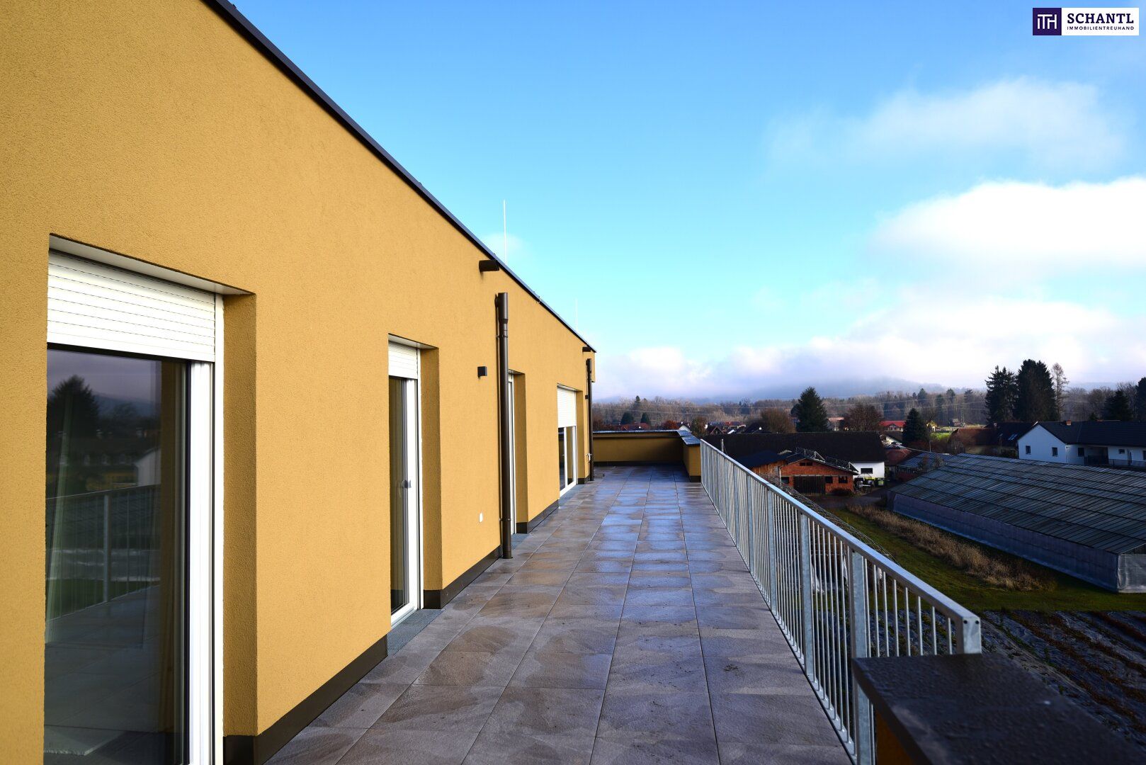 Leben wie im Paradies - 4-Zimmer-PENTHOUSE mit Rundumblick von der großzügigen Dachterrasse! Erstbezug 2024!