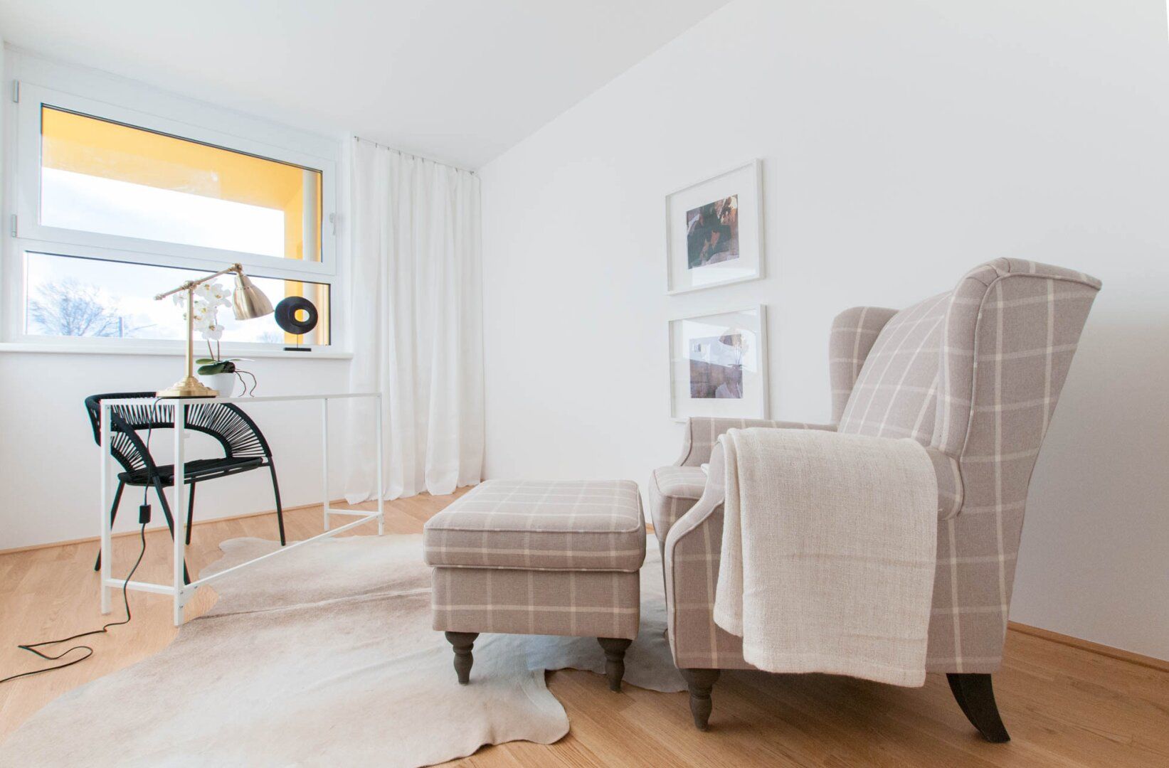MODERNE 2-ZIMMER-WOHNUNG - PROVISIONSFREIER ERSTBEZUG MIT SÜDBALKON!