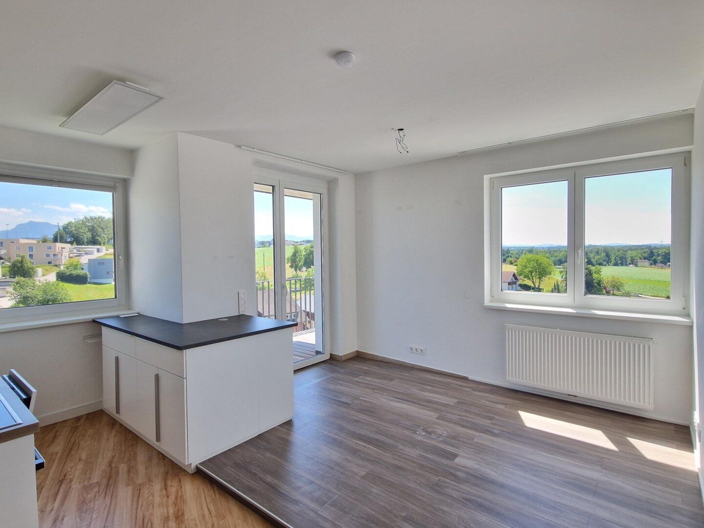Nette 3 Zimmer Wohnung im Zentrum von Roitham zu mieten
